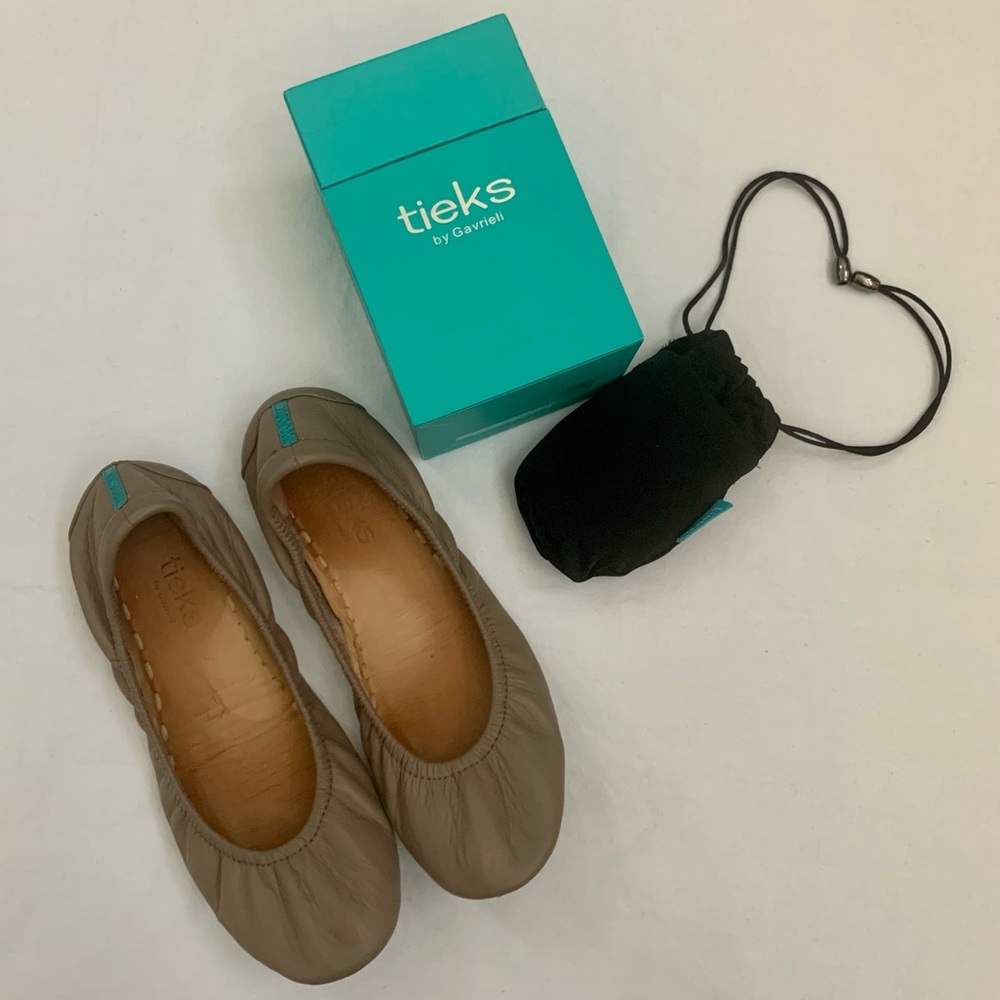 Classic Tieks Taupe Ballerina Flats